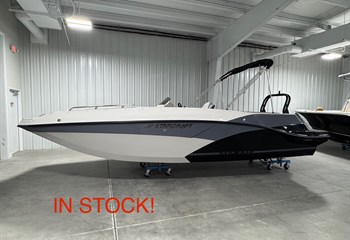 2026 Starcraft SVX 231 DH Charcoal/Black/Quicksilver Boat
